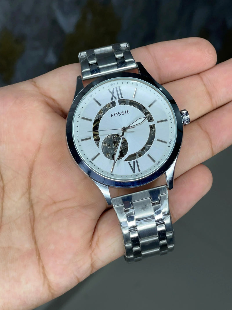 Analog Silver Fossil Watch For Men